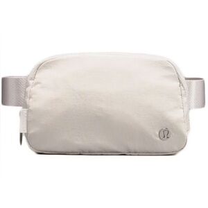 Lululemon Everywhere Belt Bag - White Opal